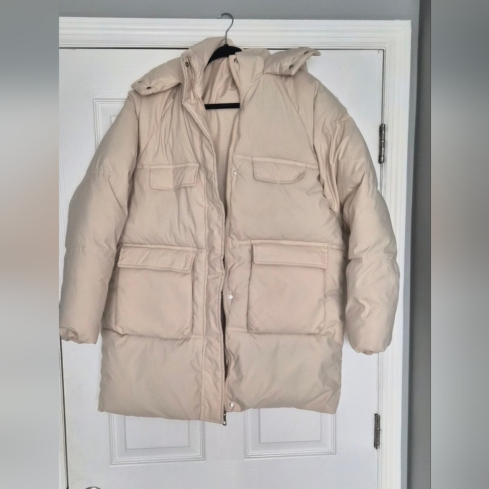 Elegant Beige Puffer Coat for Women